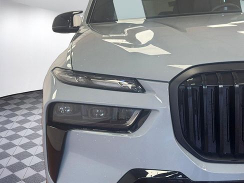 Certified 2025 BMW X7 M60i image 10