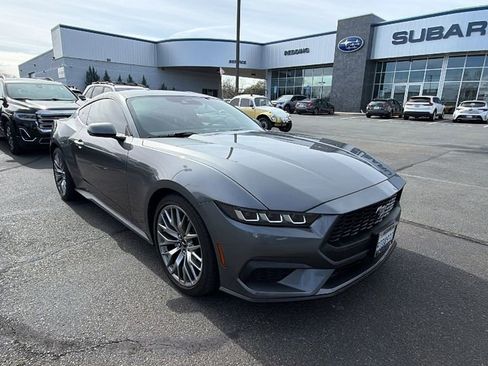 Used 2024 Ford Mustang Premium image 2