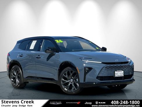 Used 2026 Toyota Crown Signia w/ Advanced Technology Package AWD/4WD image 1