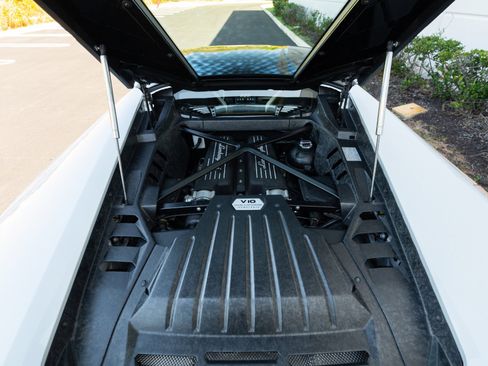 Used 2016 Lamborghini Huracan LP 610-4 image 74