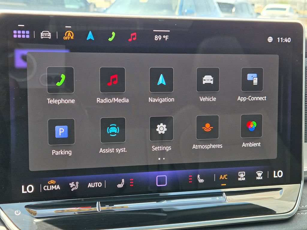 Certified 2025 Volkswagen Tiguan SE R-Line FWD image 25