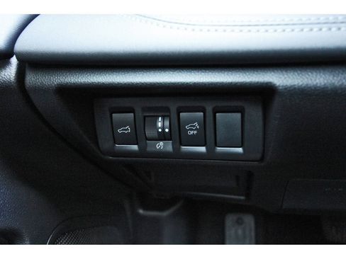 Used 2025 Subaru Outback Limited image 20