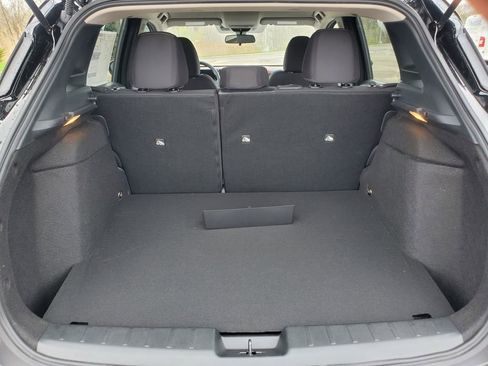 New 2026 Nissan Kicks SV AWD/4WD image 9