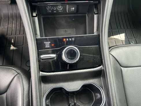 Used 2024 Jeep Grand Cherokee L Limited w/ Luxury Tech Group II AWD/4WD image 21