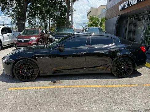 Used 2017 Maserati Ghibli S Q4 AWD/4WD image 4