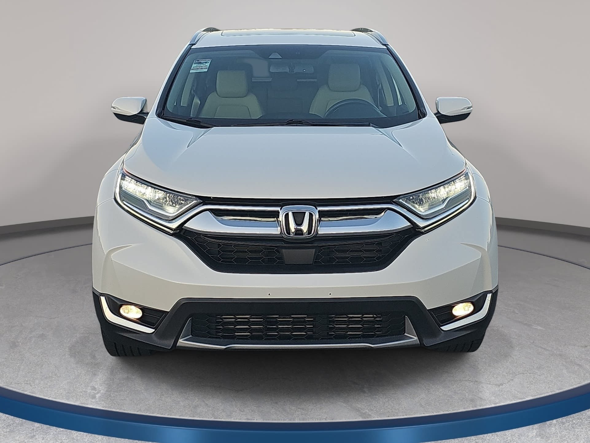 Used 2019 Honda CR-V Touring image 2