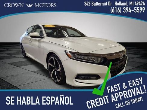 Used 2018 Honda Accord Sport image 1