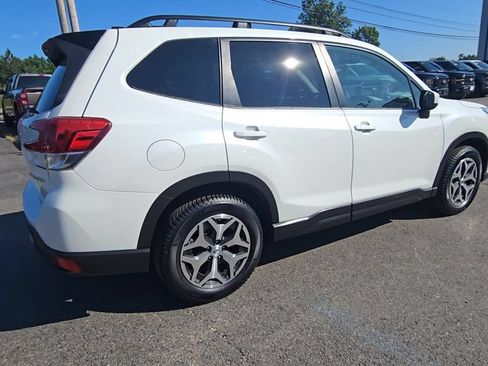 Used 2024 Subaru Forester Premium AWD/4WD image 20