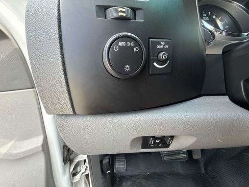 Certified 2013 Chevrolet Silverado 2500 W/T RWD image 16