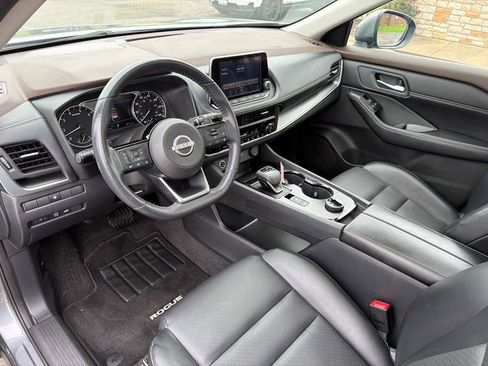Used 2023 Nissan Rogue SV w/ SV Premium B Package AWD/4WD image 11