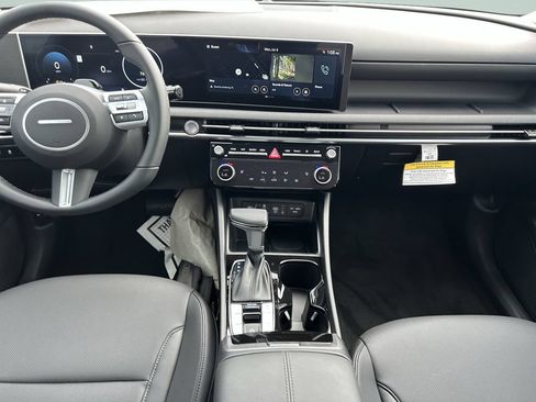 New 2026 Hyundai Tucson SEL FWD image 18