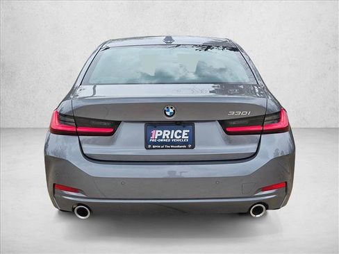 Certified 2026 BMW 330i Sedan w/ Premium Package image 6