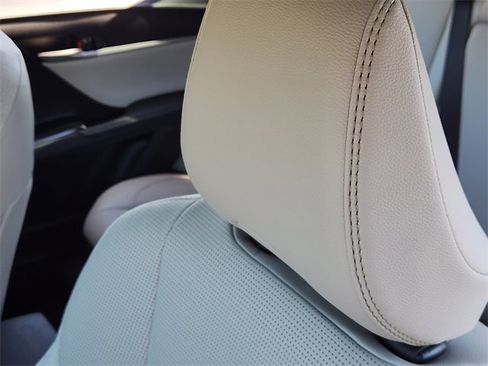 New 2026 Toyota Camry XLE image 12