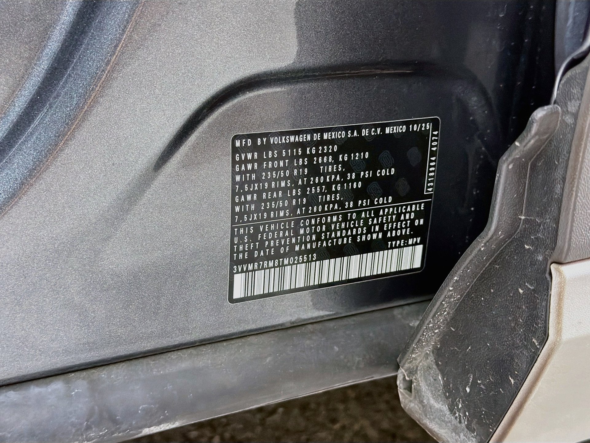 Certified 2026 Volkswagen Tiguan SE AWD/4WD image 17
