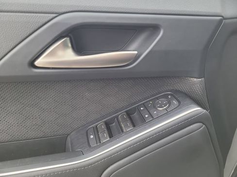 Used 2024 Lexus GX 550 w/ Accessory Package (31) AWD/4WD image 19