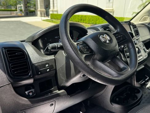 Used 2023 RAM ProMaster 3500 w/ Driver Convenience Group image 14