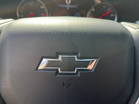 Used 2025 Chevrolet Blazer RS FWD image 31