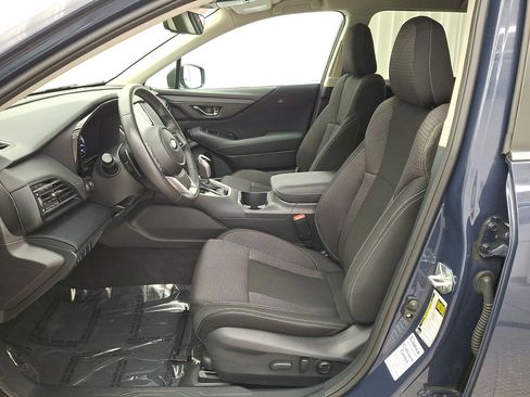 Used 2024 Subaru Outback Premium AWD/4WD image 11