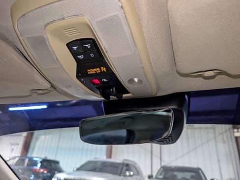 Used 2015 Volvo S60 T5 Premier image 37