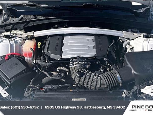 Used 2021 Chevrolet Camaro SS w/ Redline Edition image 8