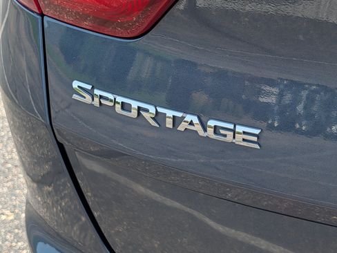 Used 2018 Kia Sportage EX w/ Option Group 040 AWD/4WD image 6
