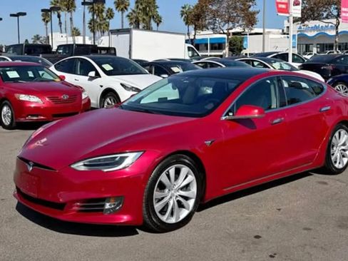 Used 2017 Tesla Model S 100D image 3