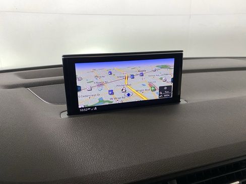 Used 2018 Audi Q7 3.0T Premium Plus w/ Premium Plus Package image 21