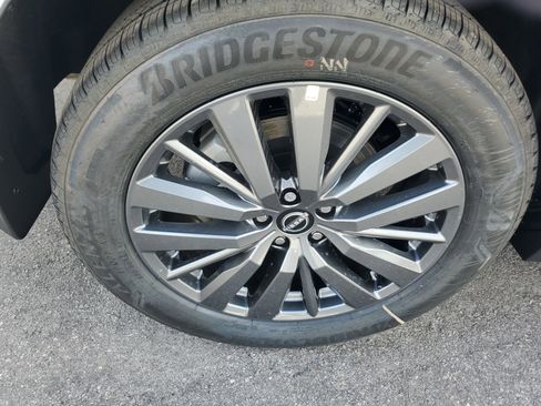 New 2026 Nissan Murano SL image 8