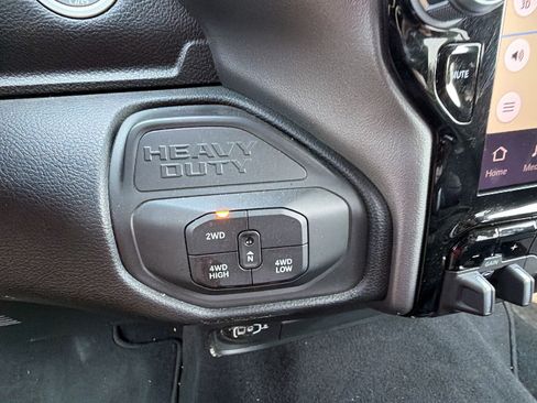 Used 2026 RAM 2500 Big Horn AWD/4WD image 30