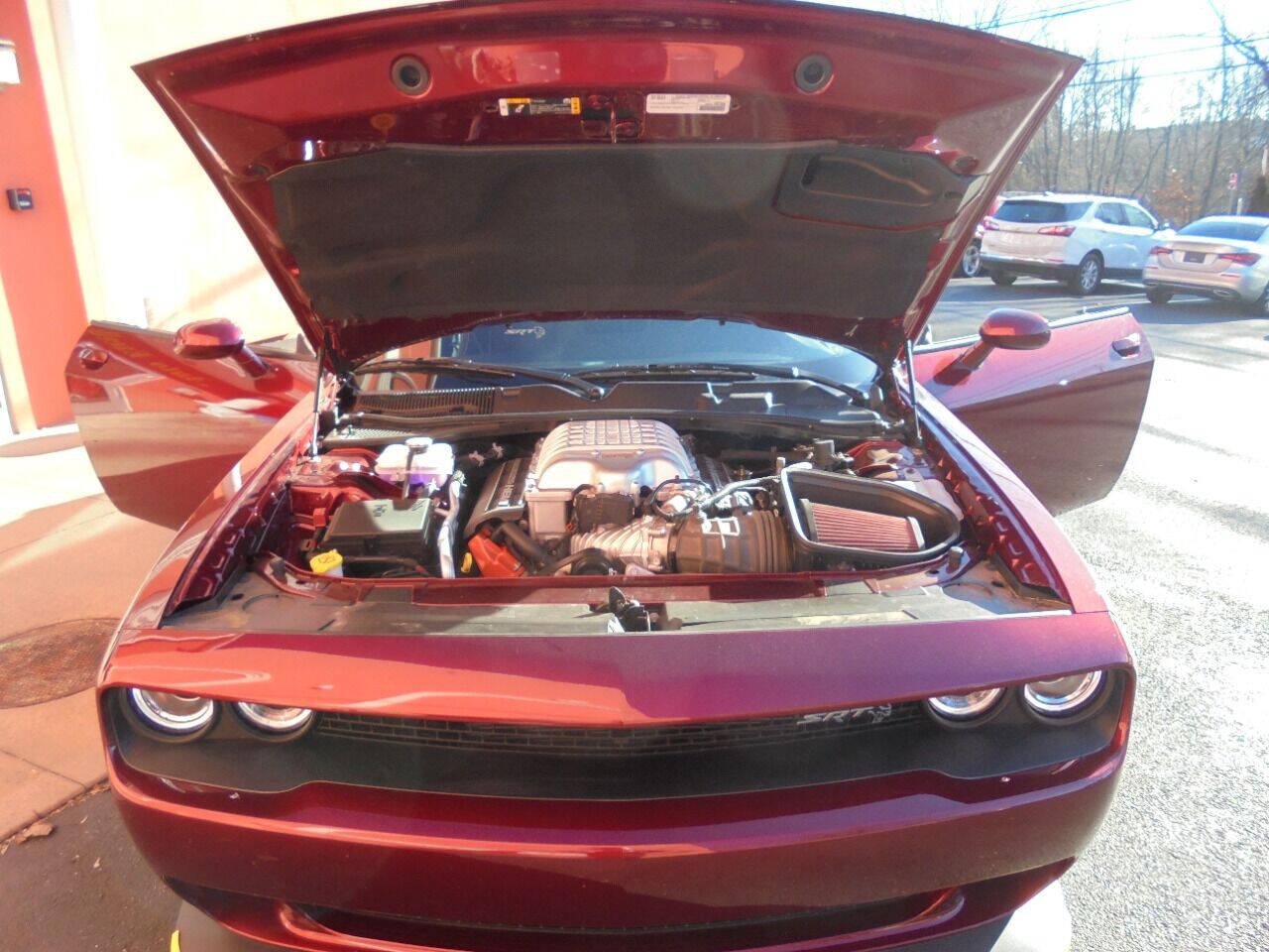 Used 2020 Dodge Challenger SRT Hellcat RWD image 37