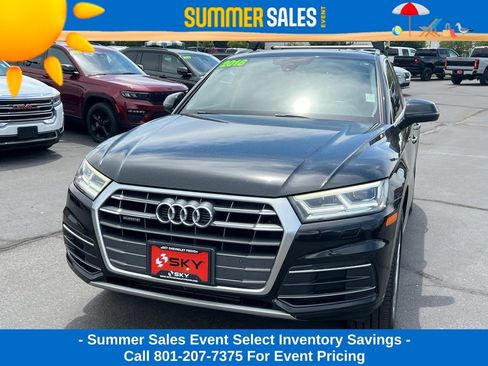 Used 2018 Audi Q5 2.0T Premium Plus w/ Premium Plus Package AWD/4WD image 2