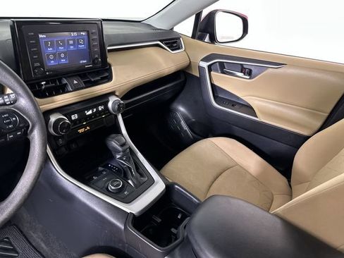 Used 2022 Toyota RAV4 XLE w/ Convenience Package AWD/4WD image 36