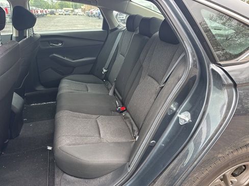 Used 2024 Honda Accord EX image 11