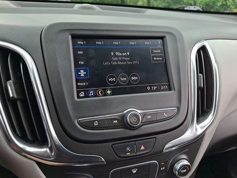 Certified 2022 Chevrolet Equinox LS w/ LS Convenience Package AWD/4WD image 17