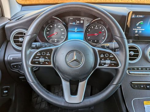 Certified 2021 Mercedes-Benz GLC 300 4MATIC image 19