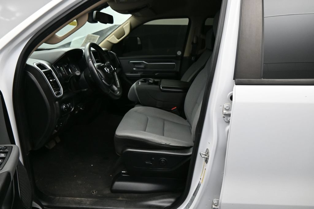 Used 2019 RAM 1500 Big Horn AWD/4WD image 10