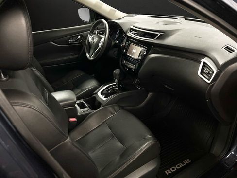 Used 2016 Nissan Rogue SL w/ SL Premium Package image 21
