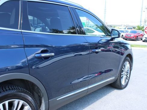 Used 2017 Lincoln MKX Reserve w/ Lincoln MKX Climate Package AWD/4WD image 47