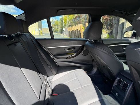 Used 2018 BMW 330i Sedan RWD image 20