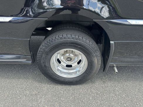 Used 2022 Mercedes-Benz Sprinter 3500 image 6