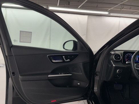 Used 2024 Mercedes-Benz C 300 Sedan image 14