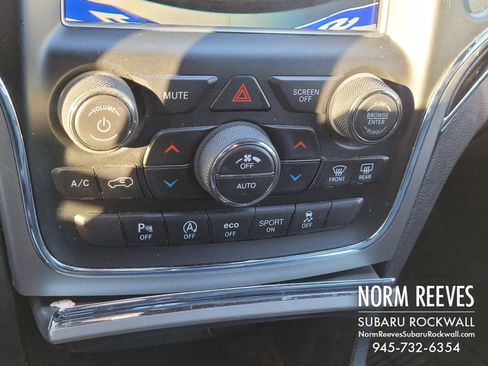 Used 2018 Jeep Grand Cherokee Limited image 29