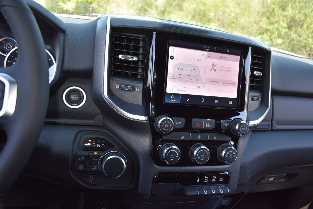 New 2026 RAM 1500 Big Horn AWD/4WD image 17