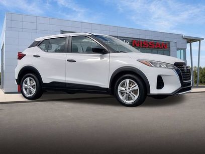 Certified 2022 Nissan Kicks S