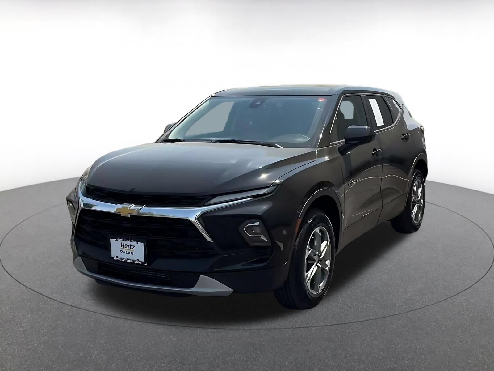 Used 2025 Chevrolet Blazer LT FWD image 6