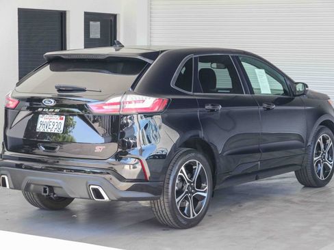Used 2023 Ford Edge ST AWD/4WD image 4