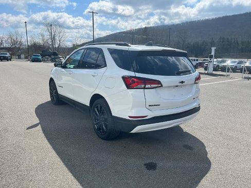 Used 2024 Chevrolet Equinox RS AWD/4WD image 3