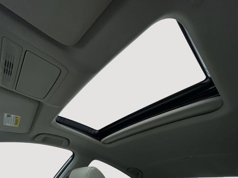 Used 2021 Honda Accord EX-L image 22