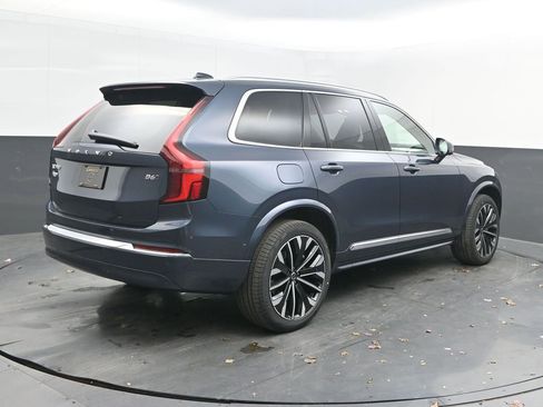 New 2026 Volvo XC90 B6 Ultra w/ Protection Package AWD/4WD image 7