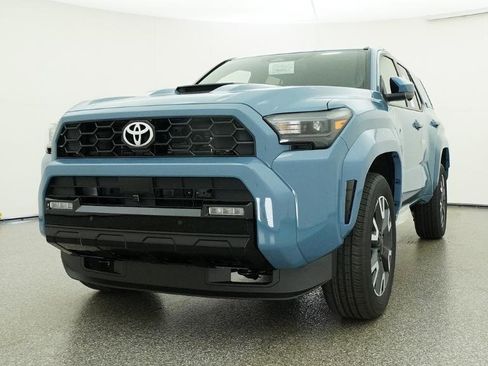 New 2026 Toyota 4Runner TRD Sport Premium RWD image 17